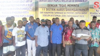 DAP III Doberay Desak Pengembalian 11 Distrik Tambrauw ke Manokwari