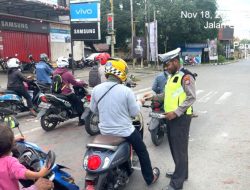 Pengguna Jalan di Manokwari Diajak Tertib Berlalulintas