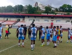 Sepakbola Pra PON: Papua Barat vs Maluku Utara, Finalnya di Derby Papua